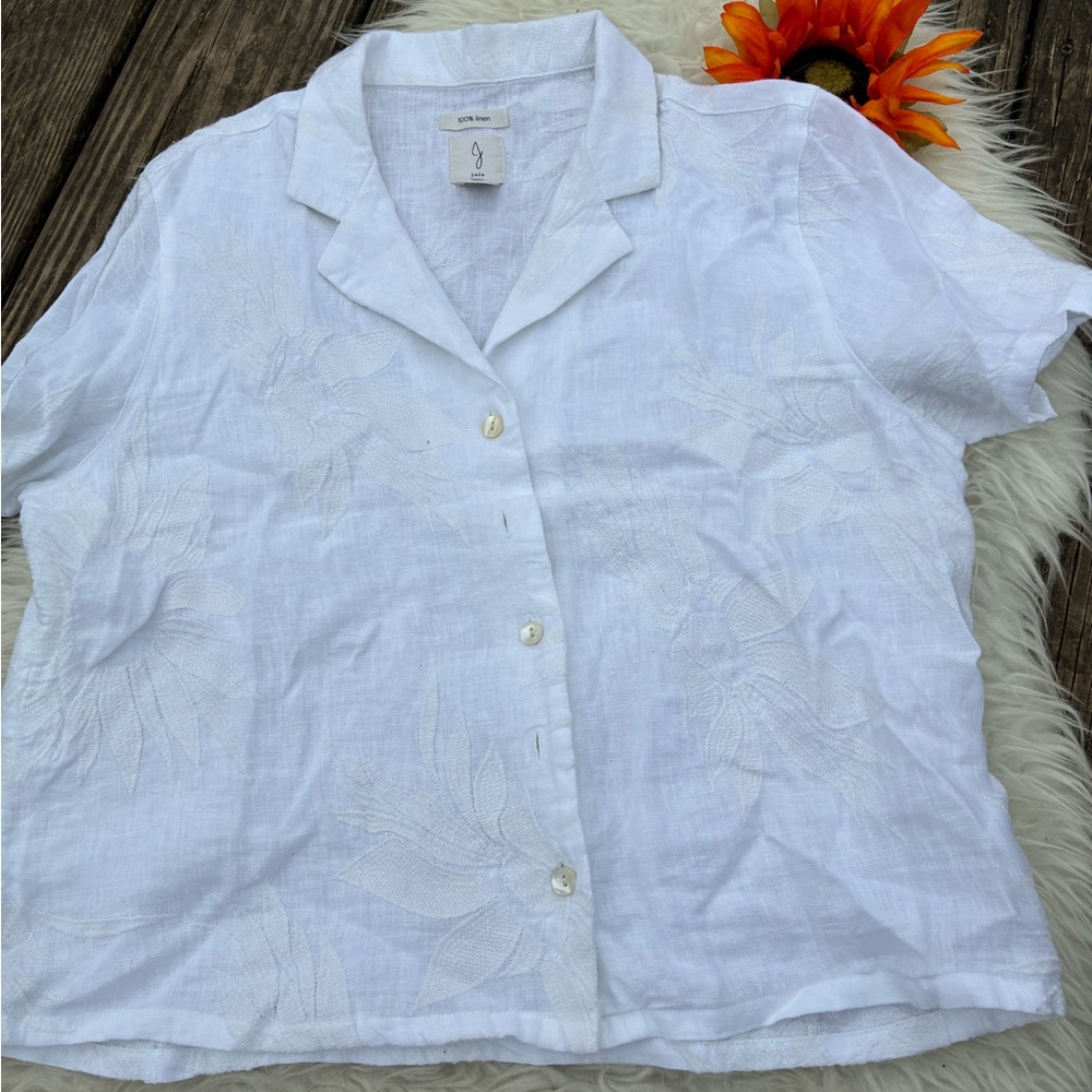 Joie White 💯 linen Set - Soft Button-Front Top & Elastic Waist Wide Leg Pants - Picture 3 of 16